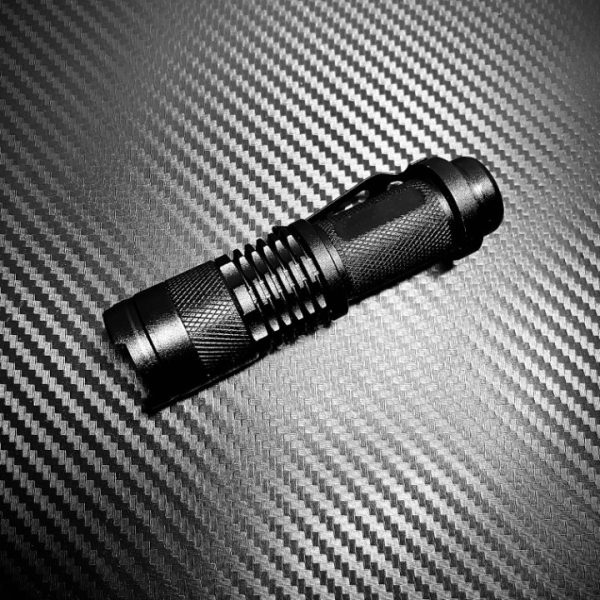 Tactical CREE White LED Torch Flashlight with Adjustable Zoom With Strobe Dim Function
