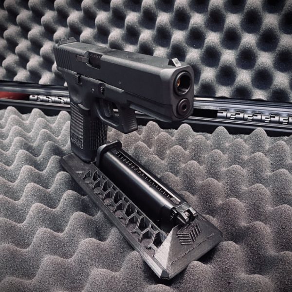 G series pistol display stand with integrated Magazine holder light weight and durable