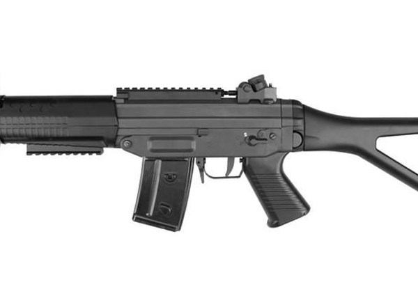 JG 555 AEG RIFLE (WITH BATTERY AND CHARGER – POLYMER – JG-082)