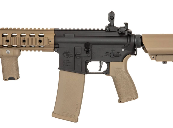 SPECNA ARMS – RRA SA-E05 EDGE 2.0 CARBINE REPLICA – HALF TAN